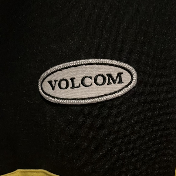 Volcom sweater - Picture 3 of 4